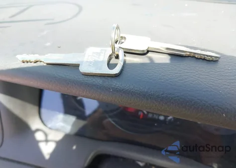 2008 Mercury Grand Marquis Ls z USA, uszkodzony, nr VIN 2MEFM75V28X624437